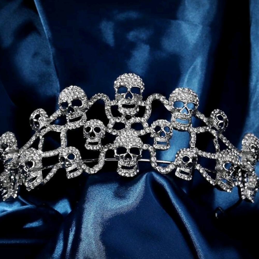 Gothic Crystal Skull Hair Tiara